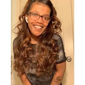 Meet your Posher, Jeanette